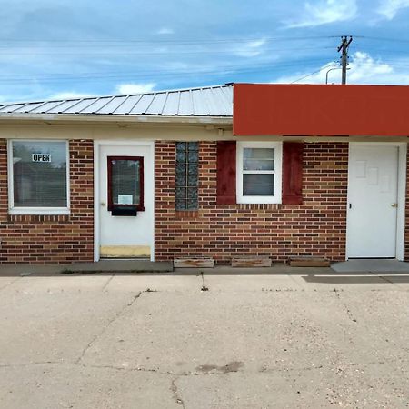 Love Hotels Murdo By Oyo On Interstate 90 Exterior foto